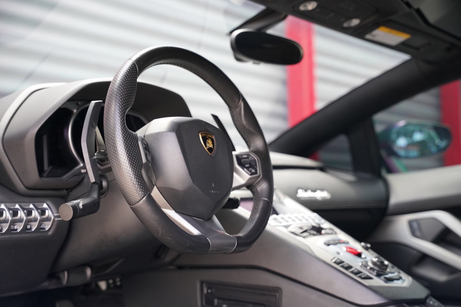 Used 2015 Lamborghini Aventador LP 700-4 AWD/4WD image 6