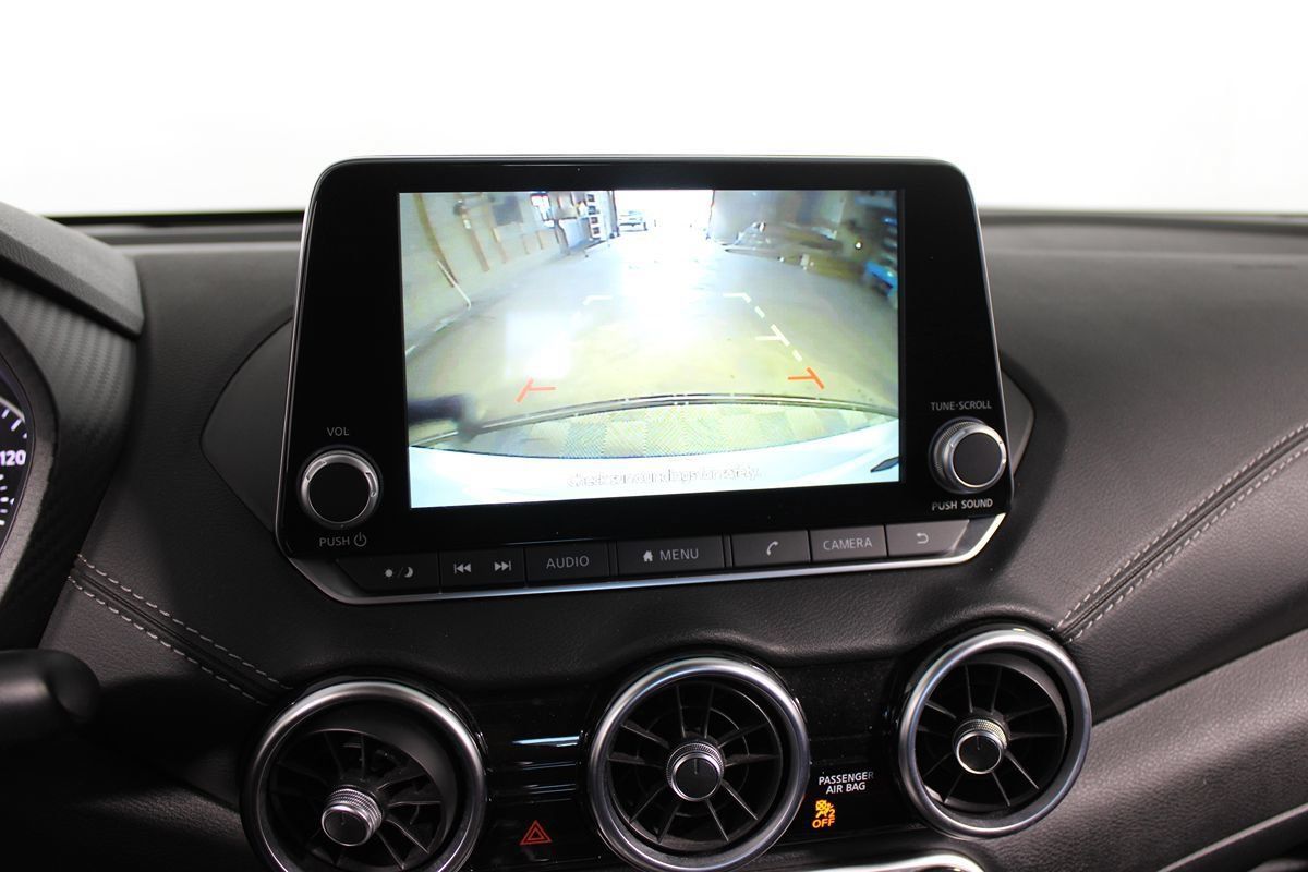 Used 2024 Nissan Sentra SV FWD image 25