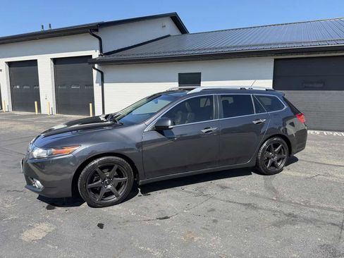 Used 2013 Acura TSX Sport Wagon FWD image 2