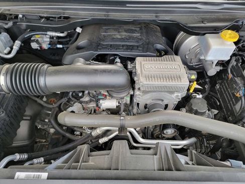 Certified 2023 RAM 1500 Big Horn AWD/4WD image 40