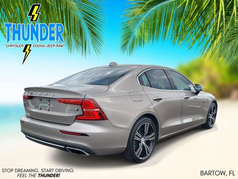 Used 2019 Volvo S60 T6 Inscription AWD/4WD image 4