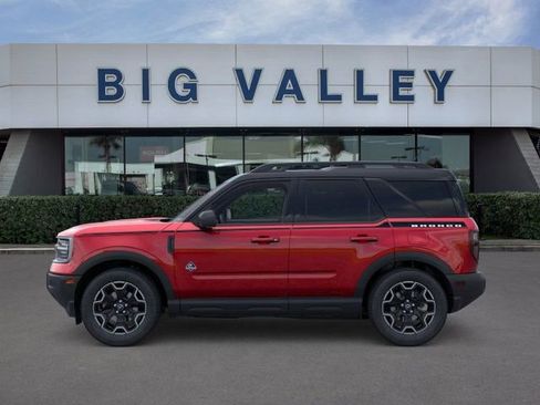 New 2025 Ford Bronco Sport Outer Banks w/ Topo Graphic Package image 3