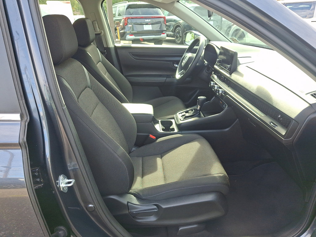 Used 2024 Honda CR-V LX image 29