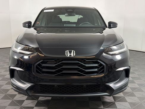 Used 2023 Honda HR-V Sport image 4
