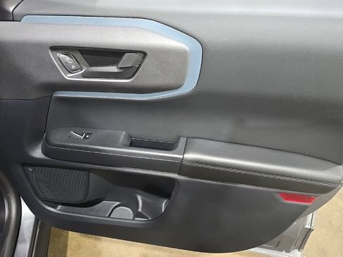 Used 2022 Ford Bronco Sport Badlands image 9