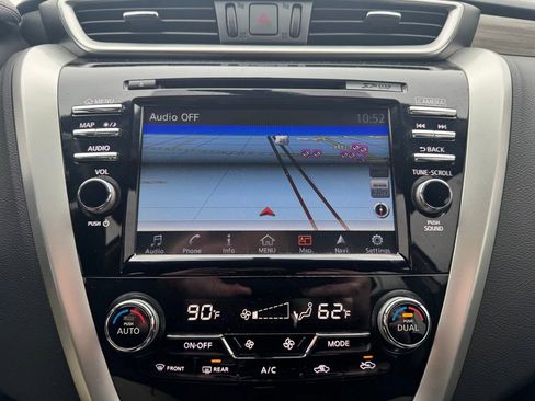 Used 2018 Nissan Murano SL w/ Moonroof Package image 5