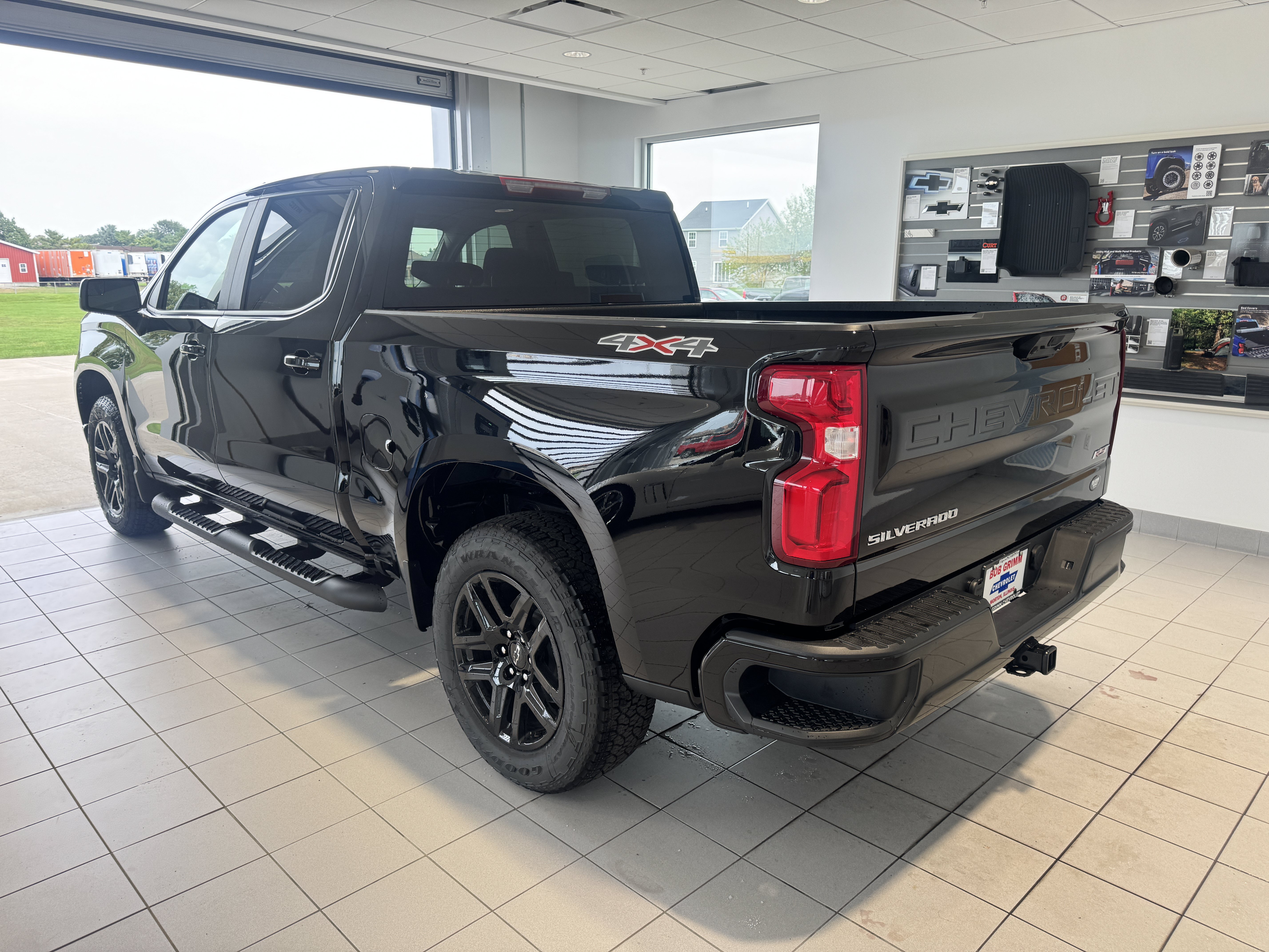 New 2026 Chevrolet Silverado 1500 RST w/ RST Select Package AWD/4WD image 8