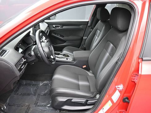 Certified 2025 Honda Civic Sport image 18