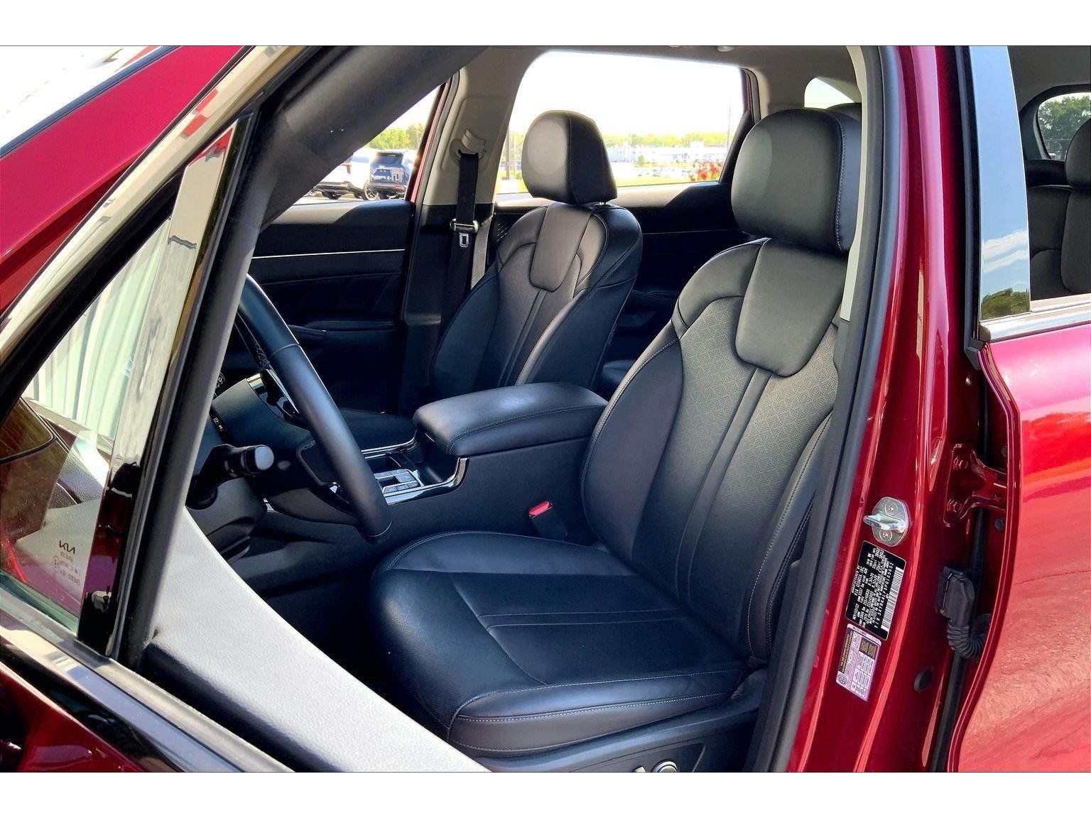 Used 2023 Kia Sorento SX FWD image 23