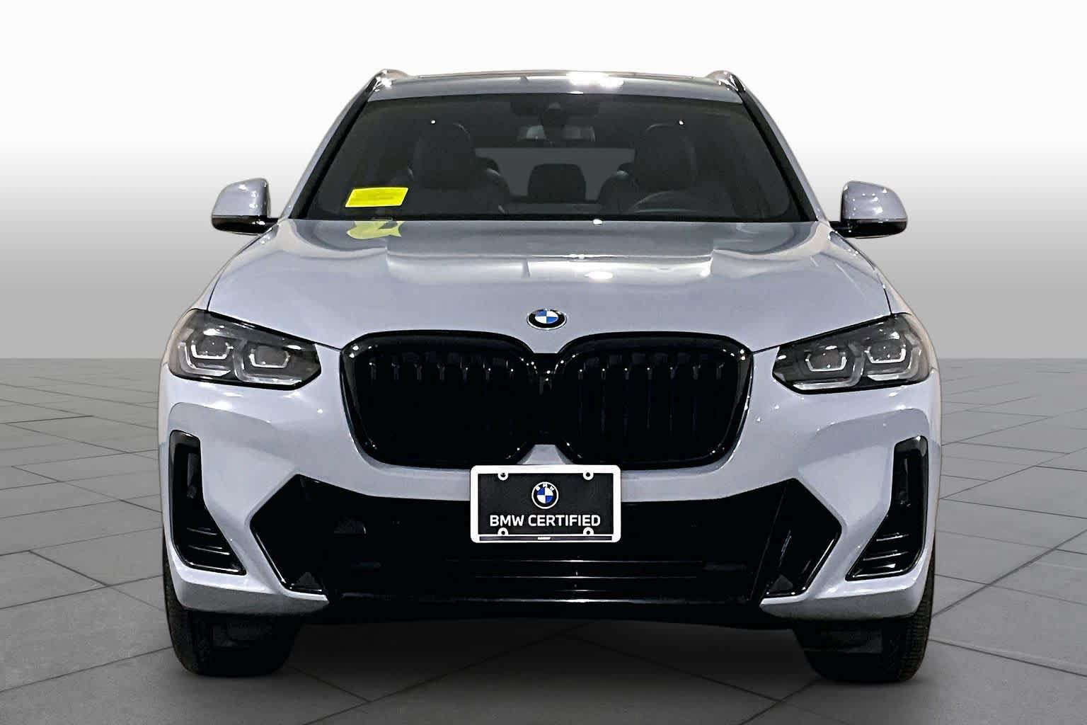 Used 2023 BMW X3 xDrive30i w/ M Sport Package AWD/4WD image 3