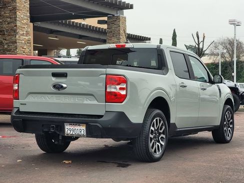 Used 2022 Ford Maverick Lariat w/ Lariat Luxury Package image 6