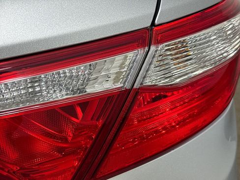 Used 2016 Toyota Camry LE image 30