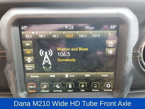 Used 2022 Jeep Wrangler Unlimited Sahara image 26