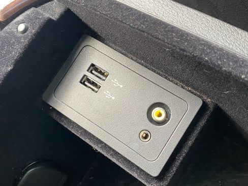 Used 2018 INFINITI Q50 Luxe image 36