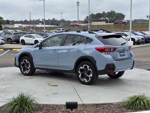 Used 2023 Subaru Crosstrek 2.5i Limited w/ Moonroof Package image 4