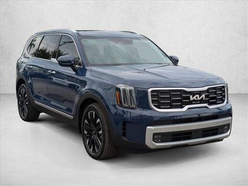 Used 2024 Kia Telluride SX image 3
