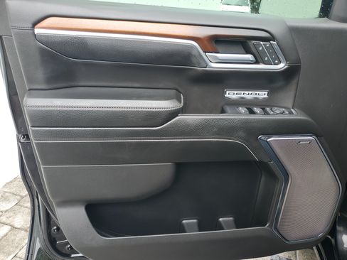 Certified 2024 GMC Sierra 1500 Denali w/ Denali Reserve Package RWD image 16