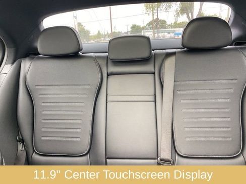 Used 2023 Mercedes-Benz C 300 Sedan image 31