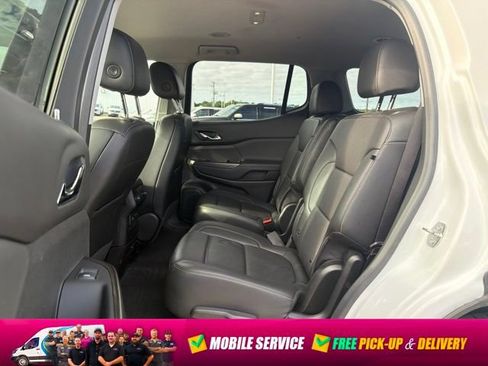 Used 2023 GMC Acadia SLT AWD/4WD image 21