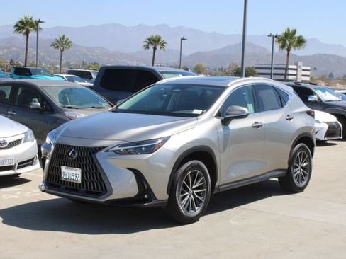 Certified 2024 Lexus NX 250 FWD image 3