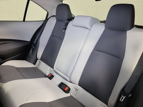 Used 2023 Toyota Corolla LE image 9
