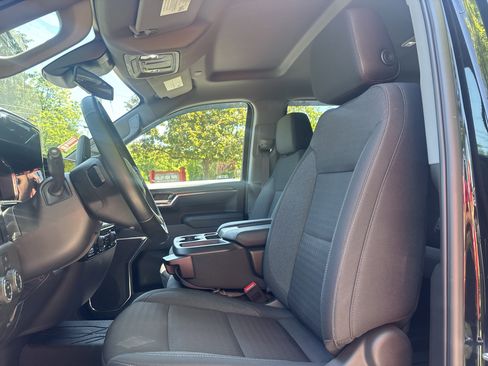 Used 2024 Chevrolet Silverado 1500 RST w/ Dark Appearance Package AWD/4WD image 12