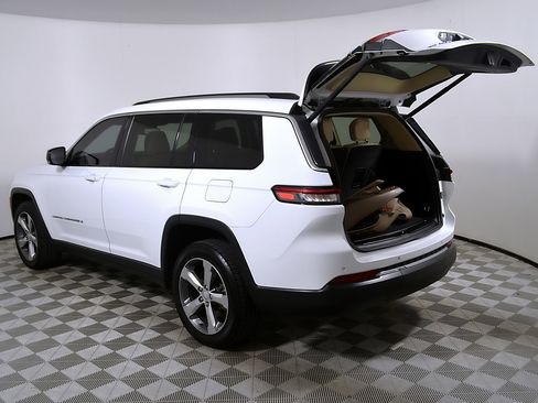 Used 2021 Jeep Grand Cherokee L Limited AWD/4WD image 10