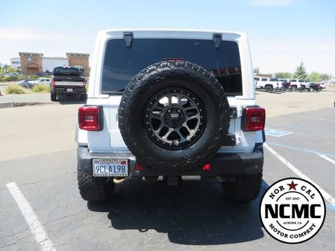 Used 2022 Jeep Wrangler Unlimited Rubicon w/ Xtreme Recon 35" Tire Package AWD/4WD image 4