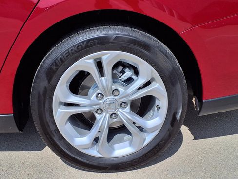 Used 2023 Honda Accord LX image 7