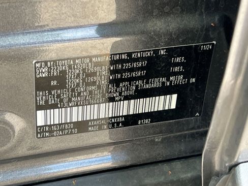 Used 2025 Toyota RAV4 LE image 23