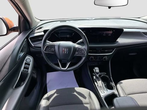 Used 2024 Buick Encore GX Preferred w/ Comfort Package AWD/4WD image 22