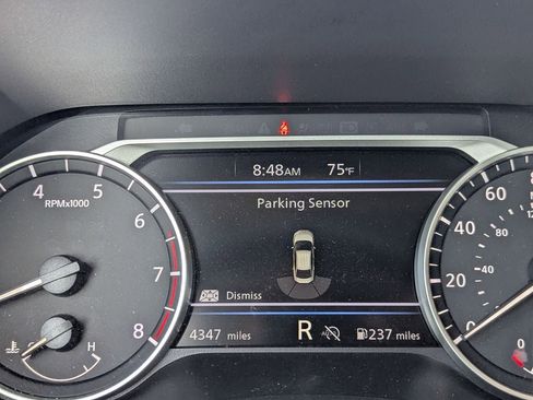 Used 2025 Nissan Sentra SR w/ SR Premium Package image 31