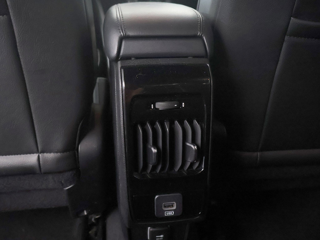 Used 2023 Jeep Compass Limited w/ Sun and Sound Group AWD/4WD image 37