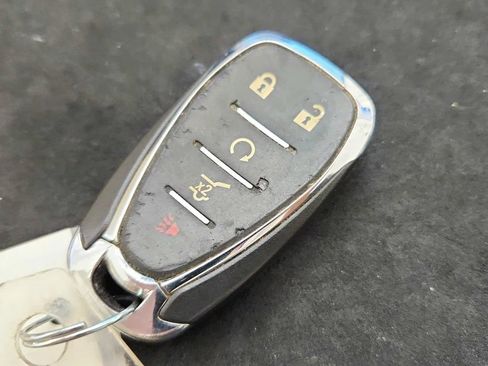 Used 2018 Chevrolet Equinox LT FWD image 13
