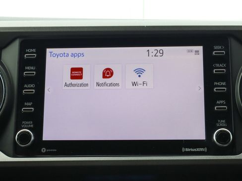 Used 2022 Toyota Tacoma TRD Off-Road image 25