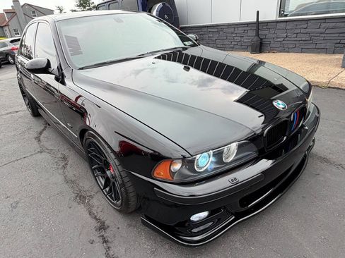 Used 2003 BMW M5 RWD image 11