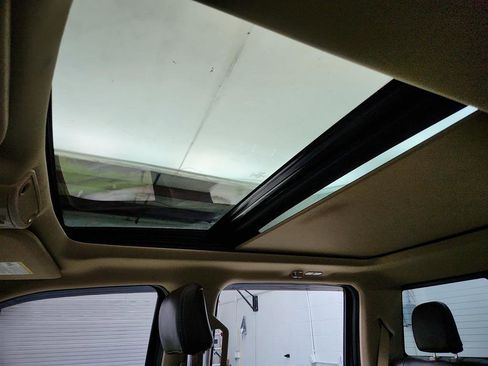 Used 2019 Ford F150 Lariat w/ Equipment Group 502A Luxury image 15