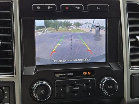 Used 2021 Ford F250 Lariat w/ Lariat Value Package image 25