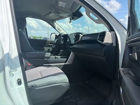 Used 2024 Toyota Tundra SR5 w/ SR5 Convenience Package AWD/4WD image 23