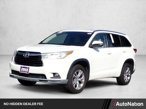 Used 2015 Toyota Highlander XLE FWD image 1