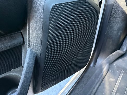 Used 2018 RAM 1500 Laramie w/ Convenience Group image 27