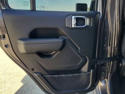 New 2026 Jeep Wrangler Willys AWD/4WD image 13