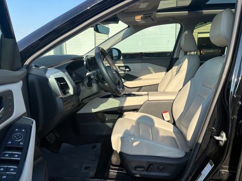 Used 2023 Nissan Rogue SL w/ SL Premium Package FWD image 15