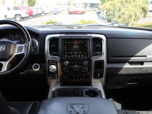 Used 2017 RAM 1500 Laramie w/ Convenience Group AWD/4WD image 23