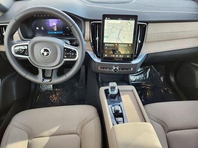 New 2026 Volvo XC90 B6 Plus w/ Protection Package Premier