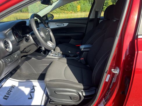 Certified 2023 Kia Forte LXS image 14