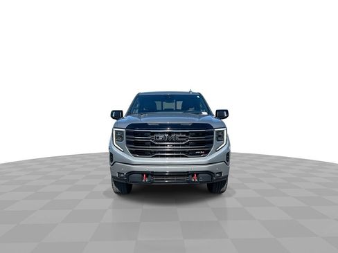 Used 2025 GMC Sierra 1500 AT4 w/ Technology Package image 3