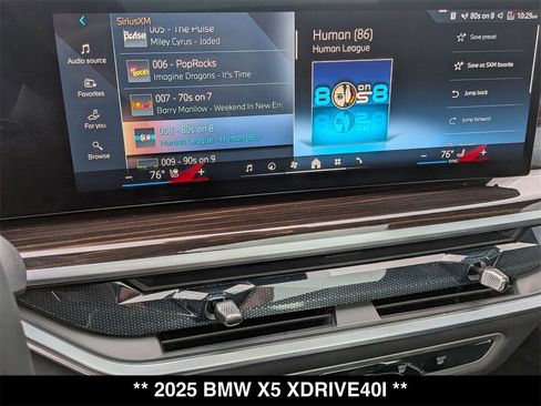 Used 2025 BMW X5 xDrive40i w/ Parking Assistance Package image 21
