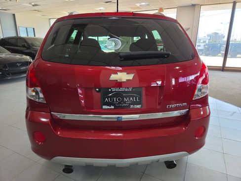 Used 2012 Chevrolet Captiva Sport LT FWD image 6