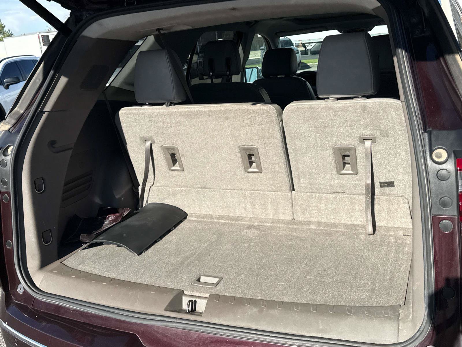 Used 2018 Chevrolet Traverse Premier AWD/4WD image 19